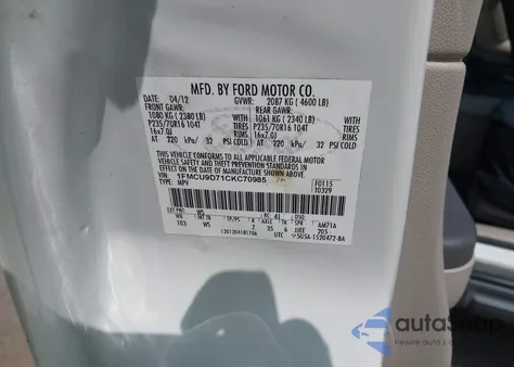 2012 Ford Escape Xlt z USA, uszkodzony, nr VIN 1FMCU9D71CKC70985